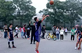 九游体育入口-湖北男篮实现逆袭,赢得关键比赛视频